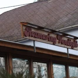 Rozmaring Étterem, Noszvaj - Külső kép