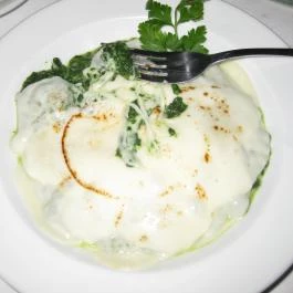 Savoyai Kastélyszálló étterme Ráckeve - Étel/ital