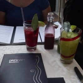 Gresham Kávéház, Budapest - Étel/ital