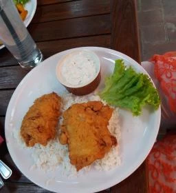 Arany Kakas Fogadó étterme