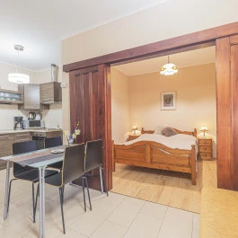 Besenyei Apartman Sárvár - Szobák
