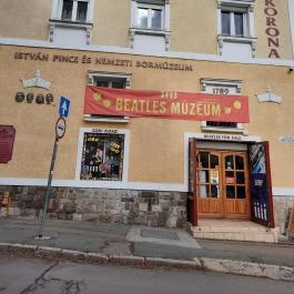 Egri Road Beatles Múzeum, Eger - Egyéb