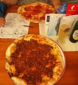 Gomba Étterem & Pizzéria