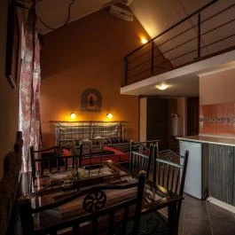 Adios Apartman Gyula - Belső