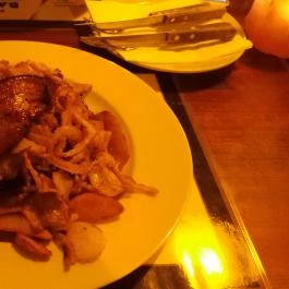 Westy Hajó Étterem & Pub Győr - Étel/ital