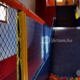 Katica Tanya, Patca - 