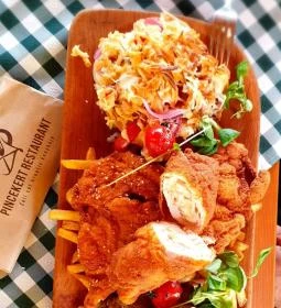 Pincekert Vendéglő