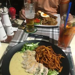 Csokonai Söröző & Étterem, Debrecen - Étel/ital