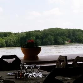 Révkapu Vendéglő, Mohács - Külső kép