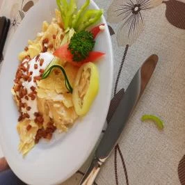 Halbolt-Szamos Vendéglő, Békéscsaba - Étel/ital