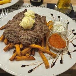 Classic Café Szerb Étterem & Grillkert, Szeged - Egyéb