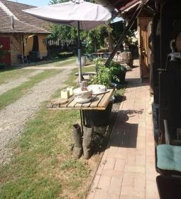 Édes Otthon Vendégasztal