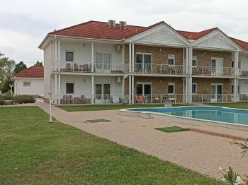 Aranyszarvas Apartman Szarvas