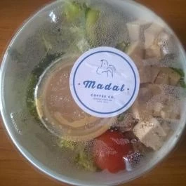 Madal Cafe - Alkotmány utca, Budapest - Étel/ital
