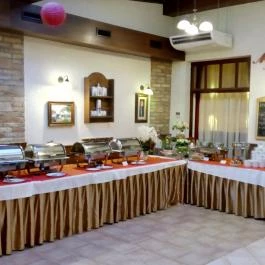 Hotel Piroska, Bük, Bükfürd? - Vendéglátás