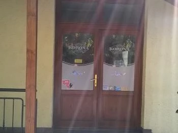 Korona Gyorsétterem Szarvas