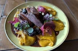 Ilia Étterem & Büfé Balatonmáriafürdő