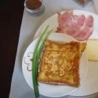 Adele Hotel Pécs - Vendéglátás