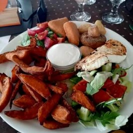 Kék Duna Vendéglő, Kalocsa - Étel/ital