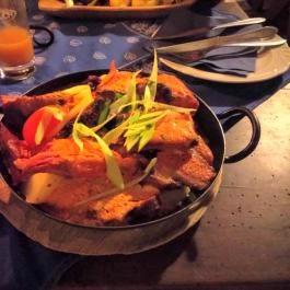 Határmenti Vigadó, Bozsok - Étel/ital