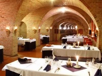 Cabernet Borétterem Villánykövesd