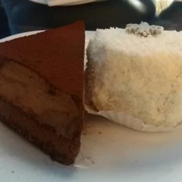 Patmos Records & Café Budapest - Étel/ital