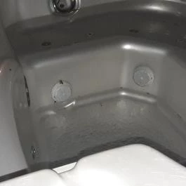 Tapolca-Barlang Vendégház Miskolctapolca - Medence/kert