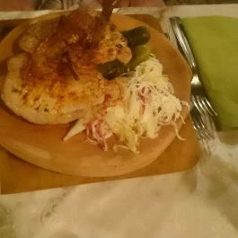 Bacchus Étterem , Szigetmonostor - Étel/ital