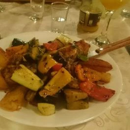 Bacchus Étterem , Szigetmonostor - Étel/ital