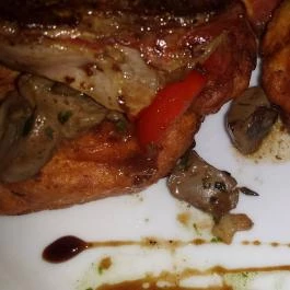 Dunaparti Matróz Kocsma, Budapest - Étel/ital