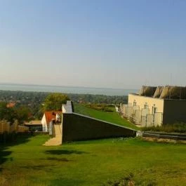 Zenit Hotel Balaton Vonyarcvashegy - Környék