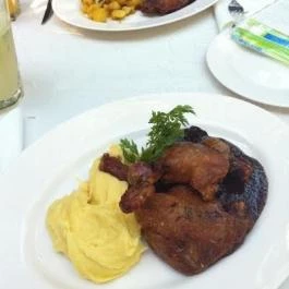 Remíz Kávéház & Söröző, Budapest - Étel/ital