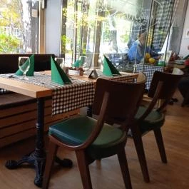Harapó Mókus Vendéglő, Budapest - Belső