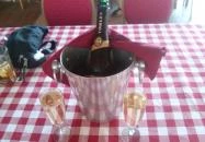 Fészek Vendéglő & Sörkert Salgótarján