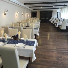 Ínyenc Kert Étterem & Kávéház, Budapest - Belső