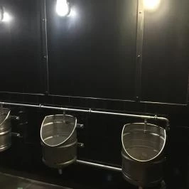 Bestia Budapest - Mosdó