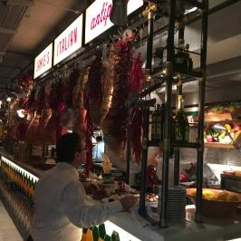 Jamie Oliver's Italian , Budapest - Belső