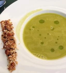 Kistücsök Étterem, Borpince & Vinotéka