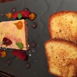 Kollázs, Budapest - Étel/ital