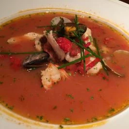 Kollázs, Budapest - Étel/ital