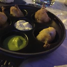 Kollázs, Budapest - Étel/ital