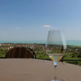 Márga Bisztró, Csopak - Külső kép