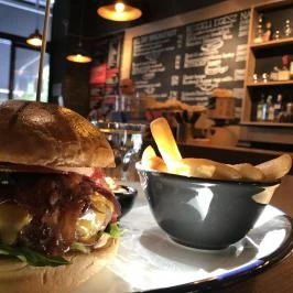 Meatology, Budapest - Étel/ital