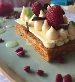 Tanti - Hegyvidék Bevásárlóközpont