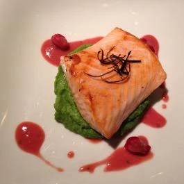 Araz Étterem Budapest - Étel/ital