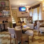 Aranycsésze Kávézó Kunhegyes - Belső