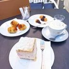 Cziniel Cukrászda & Kávéház Budapest - Étel/ital