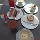 Cziniel Cukrászda & Kávéház Budapest - Étel/ital