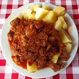 Markó Csárda Bakonya - Étel/ital