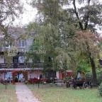 Mónika Panzió Tata - Külső kép